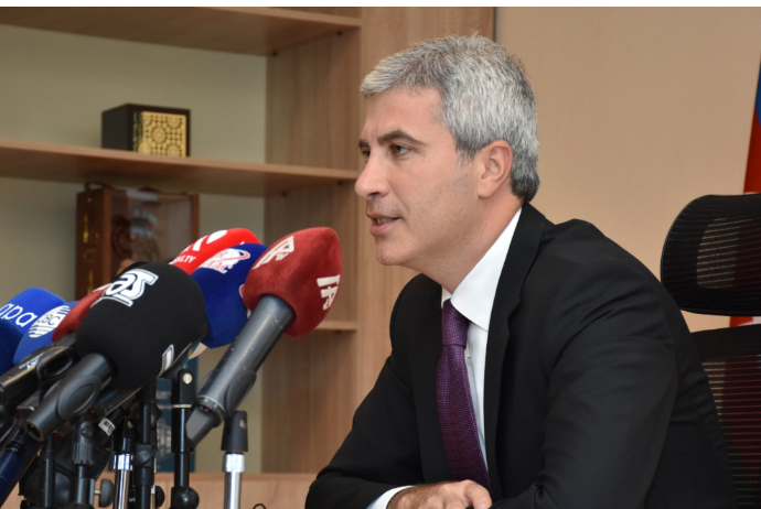 Dövlət Agentliyi: "4000 nəfərə iş təklif etmişik, imtina edib" | FED.az