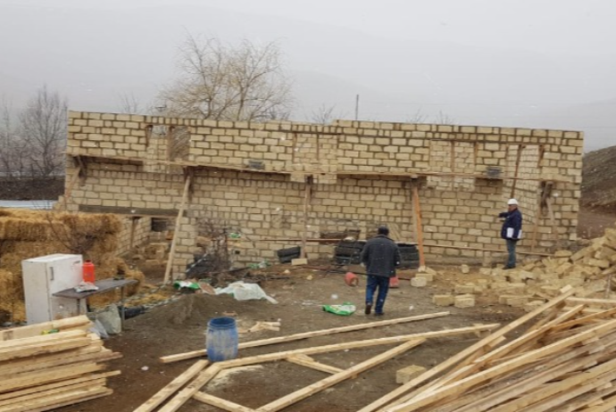 Daha bir qanunsuz tikintinin qarşısı alındı - FOTO - VİDEO | FED.az