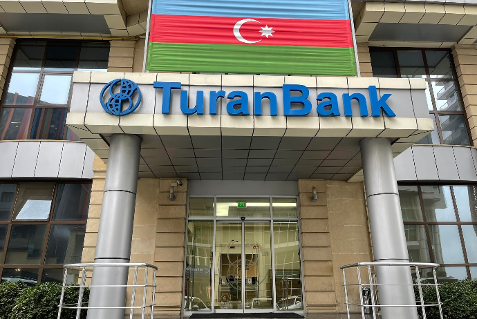 “Turanbank”ın faiz gəlirləri 48,6 milyon manatı ötüb | FED.az