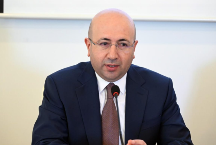 Anar Quliyev: "WUF13-ün ilk iki günü bizə çox fərqli hava şəraiti göstərdi, bu, iqlim dəyişikliyinin nəticəsidir" | FED.az