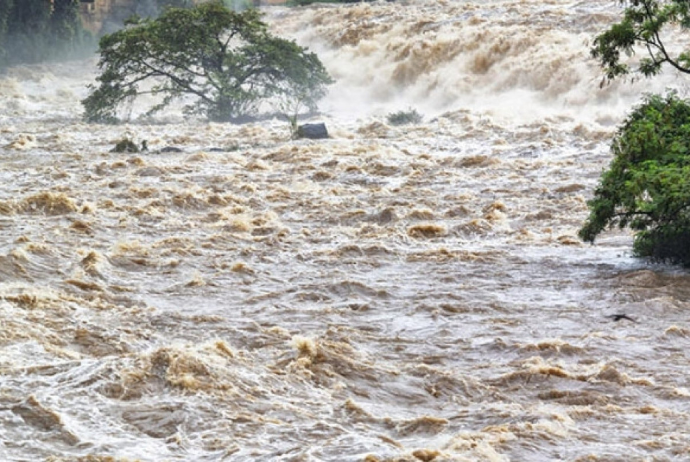İntensiv yağışlar yağacaq, çaylardan sel keçəcək  - XƏBƏRDARLIQ | FED.az