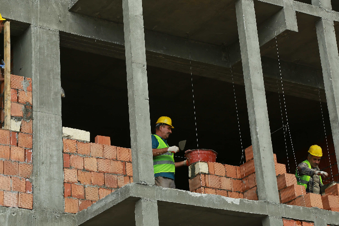 İcra Hakimiyyəti özünə 3,6 milyon manata – YENİ BİNA TİKDİRİR | FED.az