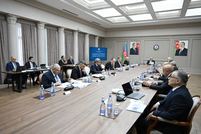 İqtisadi Şuranın iclası keçirilib | FED.az