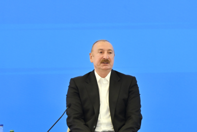 Prezident Qordonun Putinlə bağlı sualına belə cavab verdi - VİDEO | FED.az