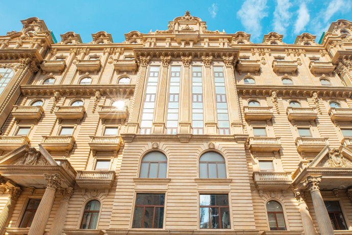 Şəhər mərkəzində, hazır binada, premium mənzillər – “Royal Residence” | FED.az
