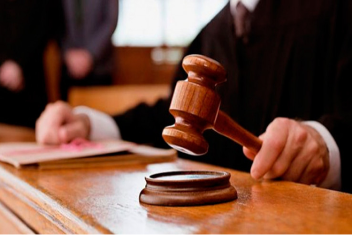 326 milyonluq qaçaqmalçılıqda ittiham olunan "İxrac çempionu"na və dəstəsinə hökm oxundu | FED.az