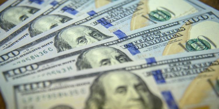 Birjada dollar manat qarşısında ucuzlaşdı | FED.az