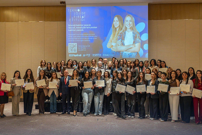 Yapı Kredi Texnologiyada Fürsət Bərabərliyi proqramını Azərbaycana gətirdi - FOTOLAR | FED.az