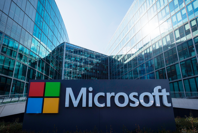 “Microsoft”un bazar dəyəri ilk dəfə - 3 TRİLYON DOLLARI KEÇDİ | FED.az