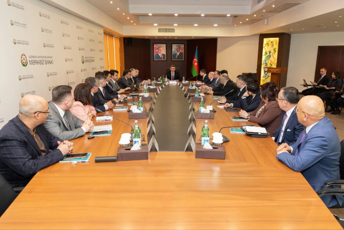 AMB-də KOB-lar üçün kredit şərtlərinin təkmilləşdirilməsi müzakirə olunub | FED.az
