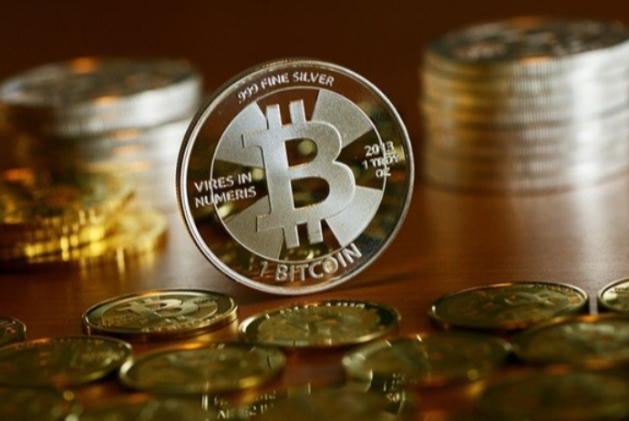 Bitcoin son iki ildə ən aşağı həddə düşüb – YENİ QİYMƏT | FED.az