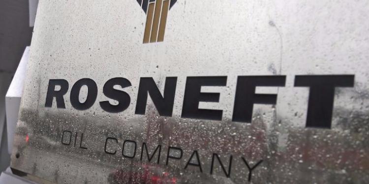 "Роснефть" купила 50% акций "Башнефти" | FED.az