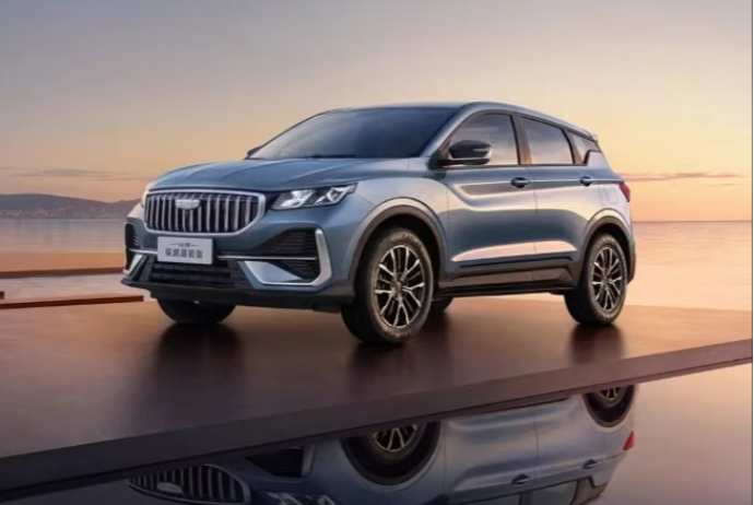 «Geely» şirkəti 18 min manata - KROSSOVER BURAXDI – ƏTRAFLI | FED.az