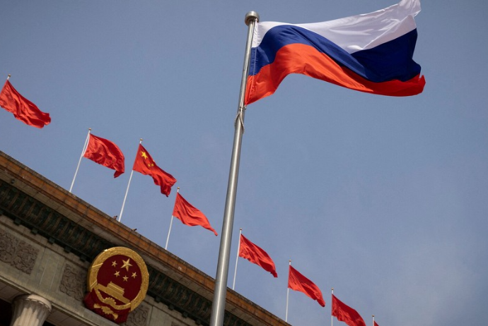Çin bankları Rusiyaya dollarla ödəniş etməyi dayandırıb | FED.az