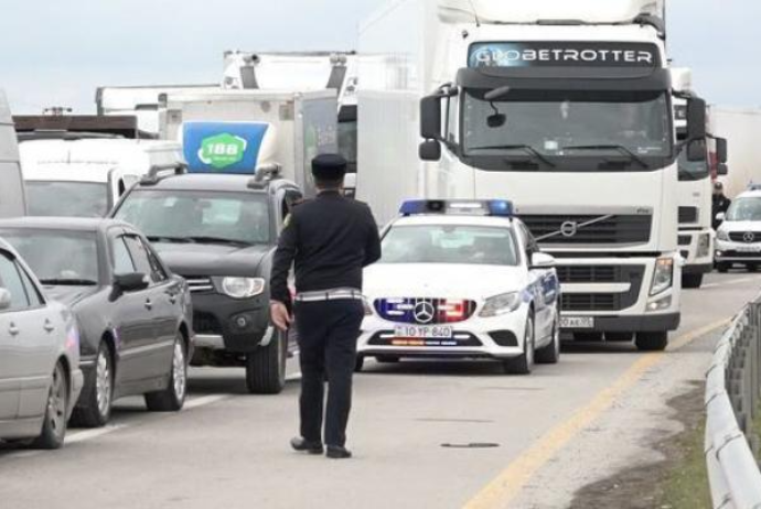 Dəhşətli qəzadan sonra yol polisi yük maşınlarına - NƏZARƏTƏ BAŞLAYIB | FED.az