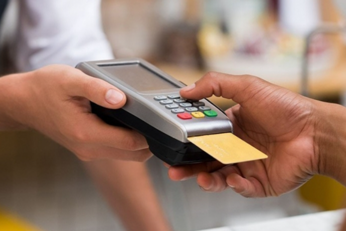 "Unibank"da nağdsız əməliyyatlar 15 milyardı ötdü - BİR İLDƏ 22% ARTIM | FED.az