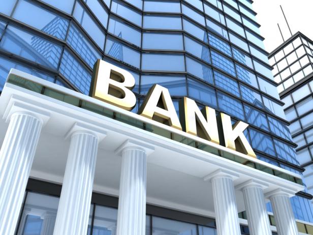 Ən çox ehtiyat ayırmaları edən 3 bank - SİYAHI | FED.az