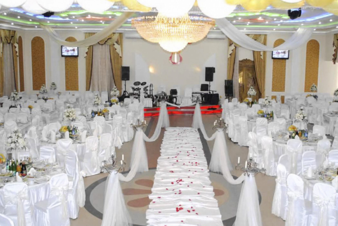 Bakıda məşhur şadlıq evi bağlandı