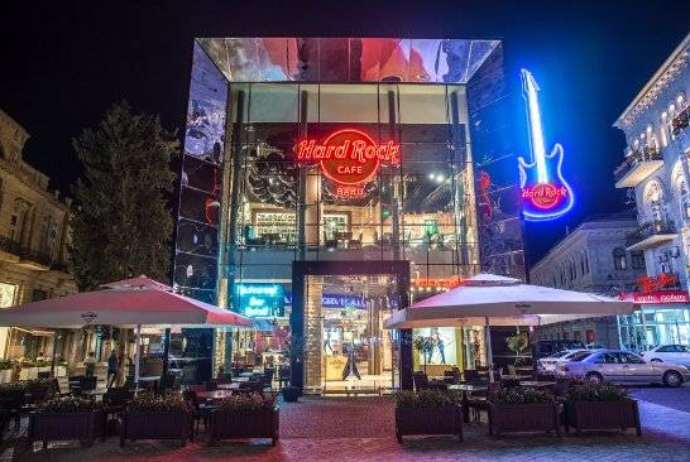 Bakıda fəaliyyət göstərən “Hard Rock Cafe” bağlandı | FED.az