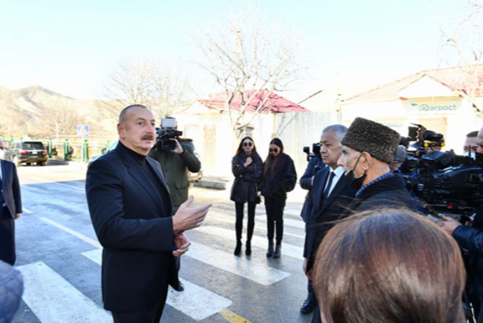 “Yarım saata gəlmişəm, düzdür, mən gələndə yollar açıq olur” - VİDEO | FED.az