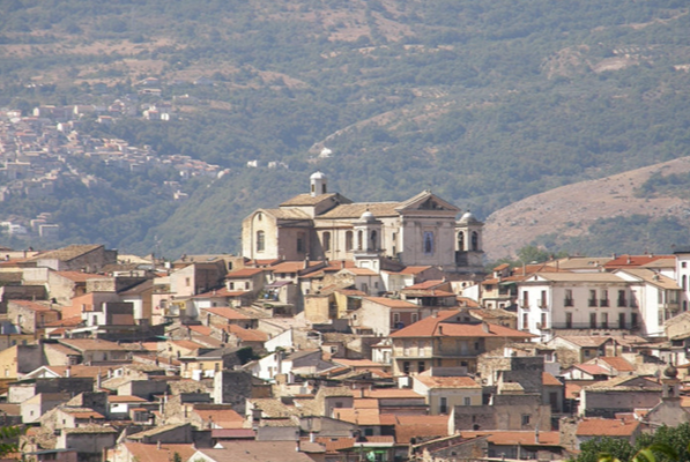 Azərbaycanda 400-500 min sənədləşdirilməsi mümkün olmayan tikili mövcuddur | FED.az