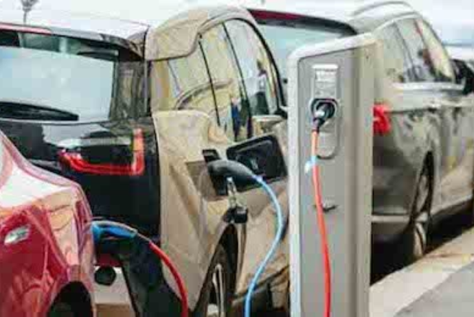 ABŞ Çin elektromobillərinə idxal rüsumunu dörd dəfə artırmağı planlaşdırır | FED.az