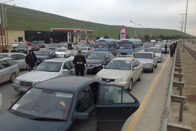 Bakıya gələn 470 maşın geri qaytarıldı – QEYDİYYATDA OLMAYANLAR BURAXILMIR | FED.az