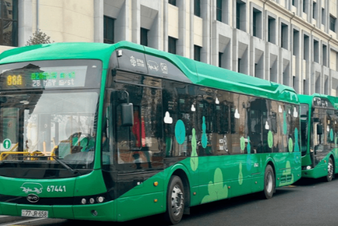 Bakıda bu marşrut xətləri üzrə elektrobuslar fəaliyyətə başlayıb | FED.az