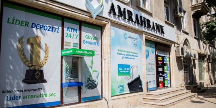 "AmrahBank" dollar satmır - MƏLUMAT | FED.az