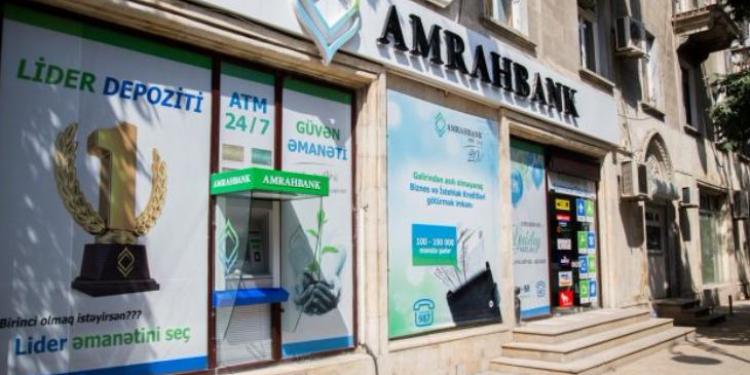 "AmrahBank" dollar satmır - MƏLUMAT | FED.az