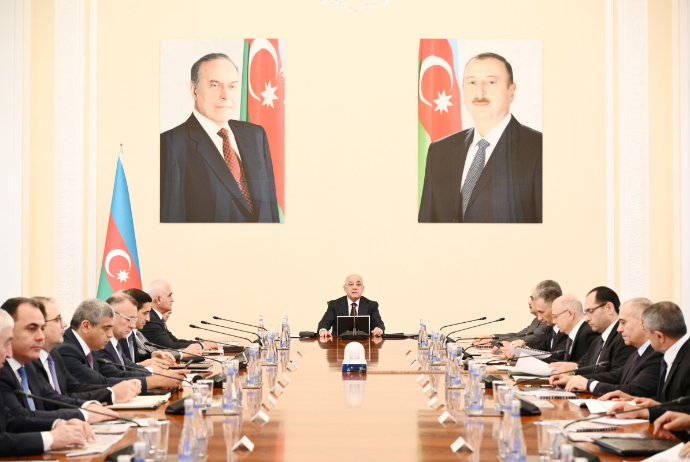 Nazirlər Kabinetində əhalinin siyahıyaalınmasına dair iclas keçirilib | FED.az
