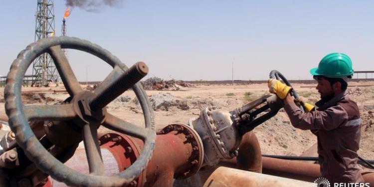 Нефть рискует закрыть неделю ниже $48 за баррель | FED.az