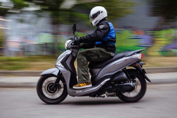 Moped idarə etmək üçün sürücülük vəsiqəsinin tələb edilməsi barədə layihə - QƏBUL EDİLDİ | FED.az