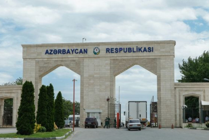 Baş nazir Rusiya ilə quru sərhədlərin bağlı olmasından - DANIŞIB | FED.az