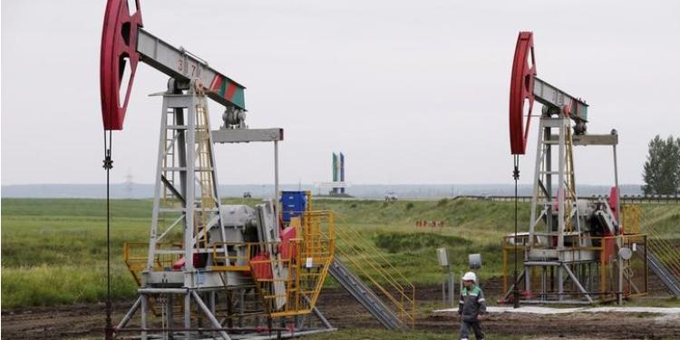 Нефть подорожала из-за атаки на трубопровод в Нигерии, ослабления доллара | FED.az