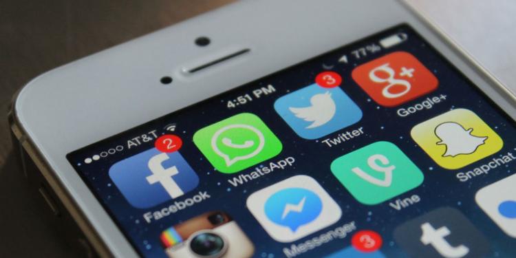 “Google” “WhatsApp”ın qatili”ni buraxır | FED.az