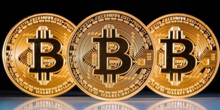 Bitcoin yenidən 8000 dolları keçdi | FED.az