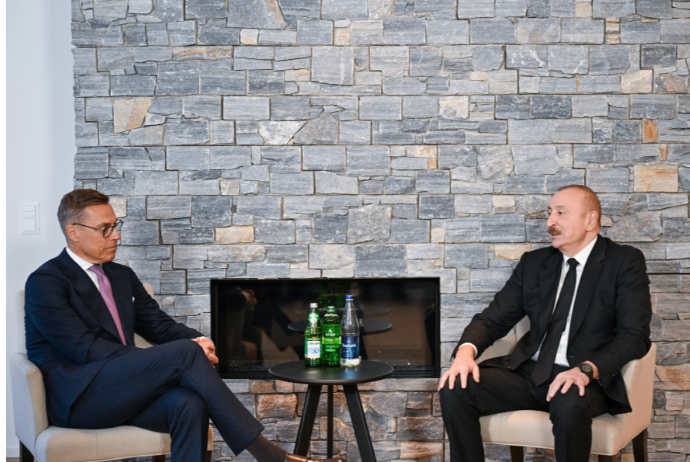 İlham Əliyev Davosda Finlandiya Prezidenti ilə görüşüb | FED.az
