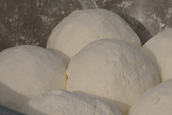 Soyuq günlərdə quruta tələbat artıb - FOTOLAR | FED.az