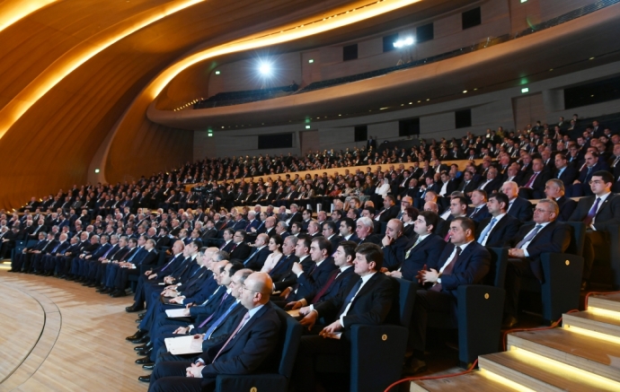 Azərbaycanda ən çox «pul qazanan» - İCRA HAKİMİYYƏTLƏRİ  AÇIQLANDI - SİYAHI | FED.az