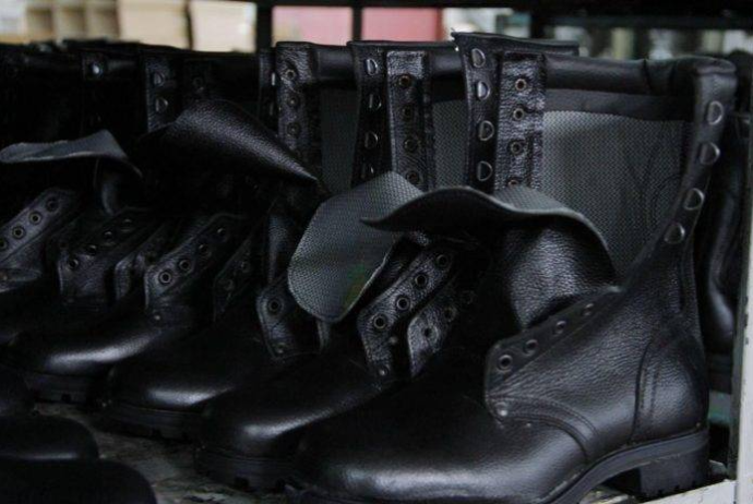 Dövlət qurumu 10 900 cüt ayaqqabı alır –TENDER ELANI | FED.az