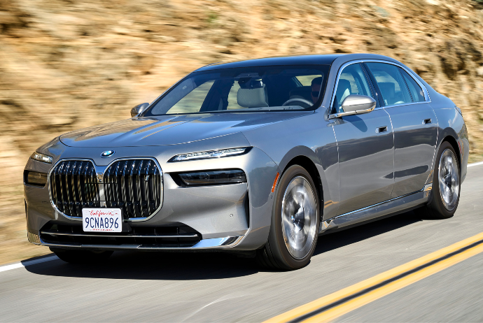 Çin maşınları BMW-ni də "vurdu" - MƏNFƏƏTİ KƏSKİN AZALDI | FED.az