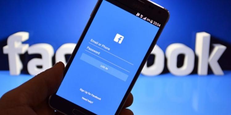 "Facebook" messencerin yeni versiyasını istifadəyə verib  | FED.az