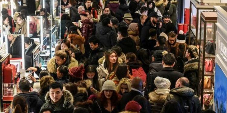 ABŞ-da "Qara Cümə" çılğınlığına soyuq da mane ola bilmədi - BAŞLADI | FED.az