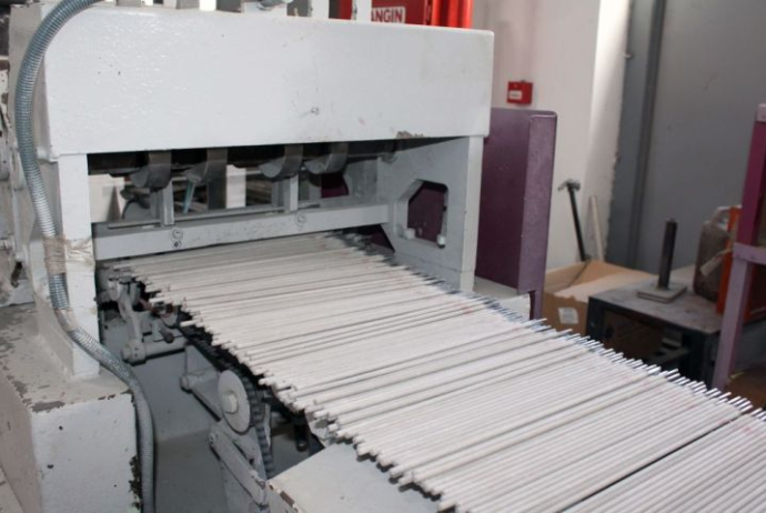 Azərbaycan ilk dəfə sualtı qaynaq və kəsmə elektrodu istehsal edəcək | FED.az
