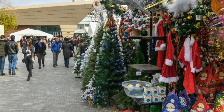 Bakı yarmarkaları: 10 qəpikdən 140 manatadək hər şey | FED.az