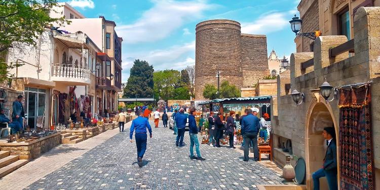 İrandakı devalvasiya Azərbaycana turistləri azaldıb | FED.az