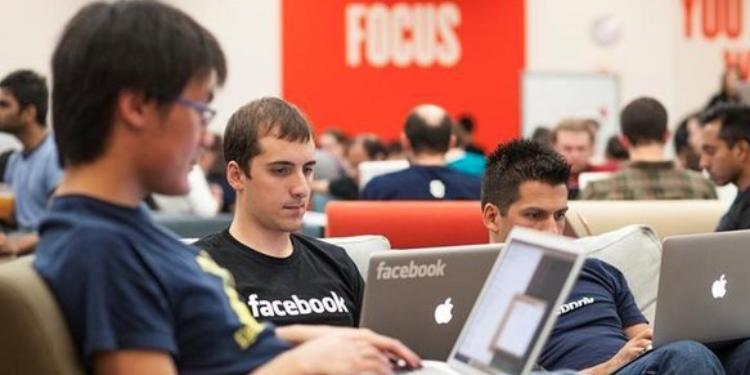 “Facebook”un ofisində bəzi məsələlərdən danışmaq  - QADAĞAN EDİLİB | FED.az