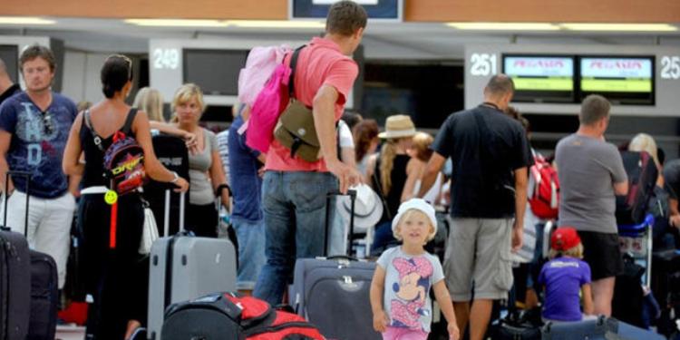 Azərbaycan və Bolqarıstan arasında turist axını artıb | FED.az