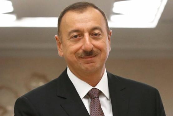 Prezident İlham Əliyev “Bakutel 2016” sərgisi ilə tanış olub